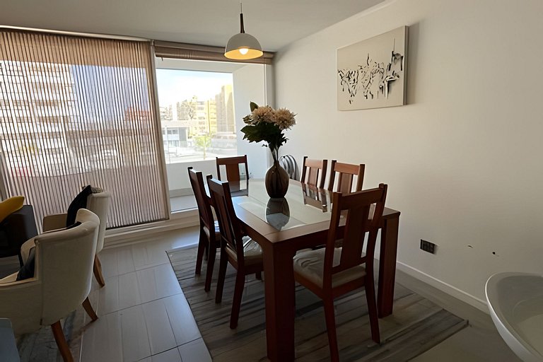 Amplio apartamento frente al mar