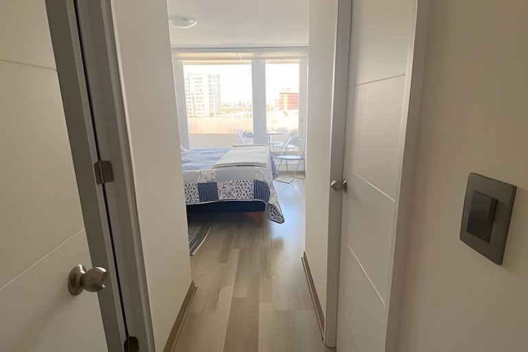 Amplio apartamento frente al mar