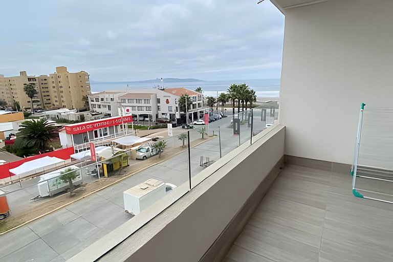 Apartamento a pasos del mar.