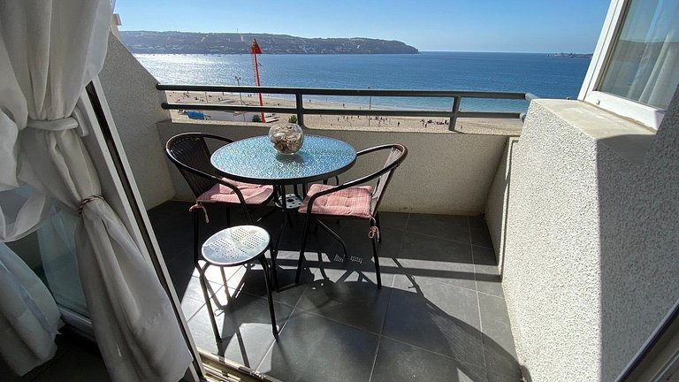 Tu paraíso frente al mar en La Herradura